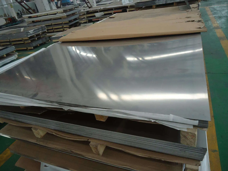 Giá tấm inox 316 phụ thuộc vào nhiều yếu tố (độ dày, bề mặt,...)