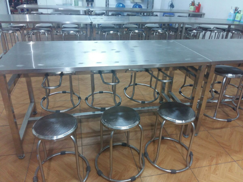 Ứng dụng tấm inox 202 hôm nay