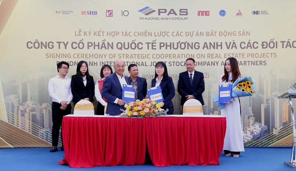 Lễ ký kết hợp tác chiến lược bất động sản giữa Công ty Cổ phần Quốc tế Phương Anh và Western Homes 10 Lễ ký kết hợp tác chiến lược các dự án bất động sản giữa Công ty Cổ phần Quốc tế Phương Anh và Western Homes
