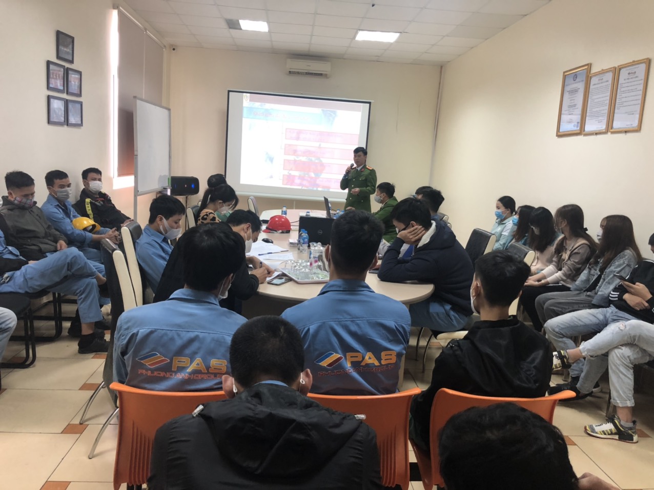 Phương Anh tổ chức tập huấn Phòng cháy chữa cháy 10 pas phong chay chua chay 4